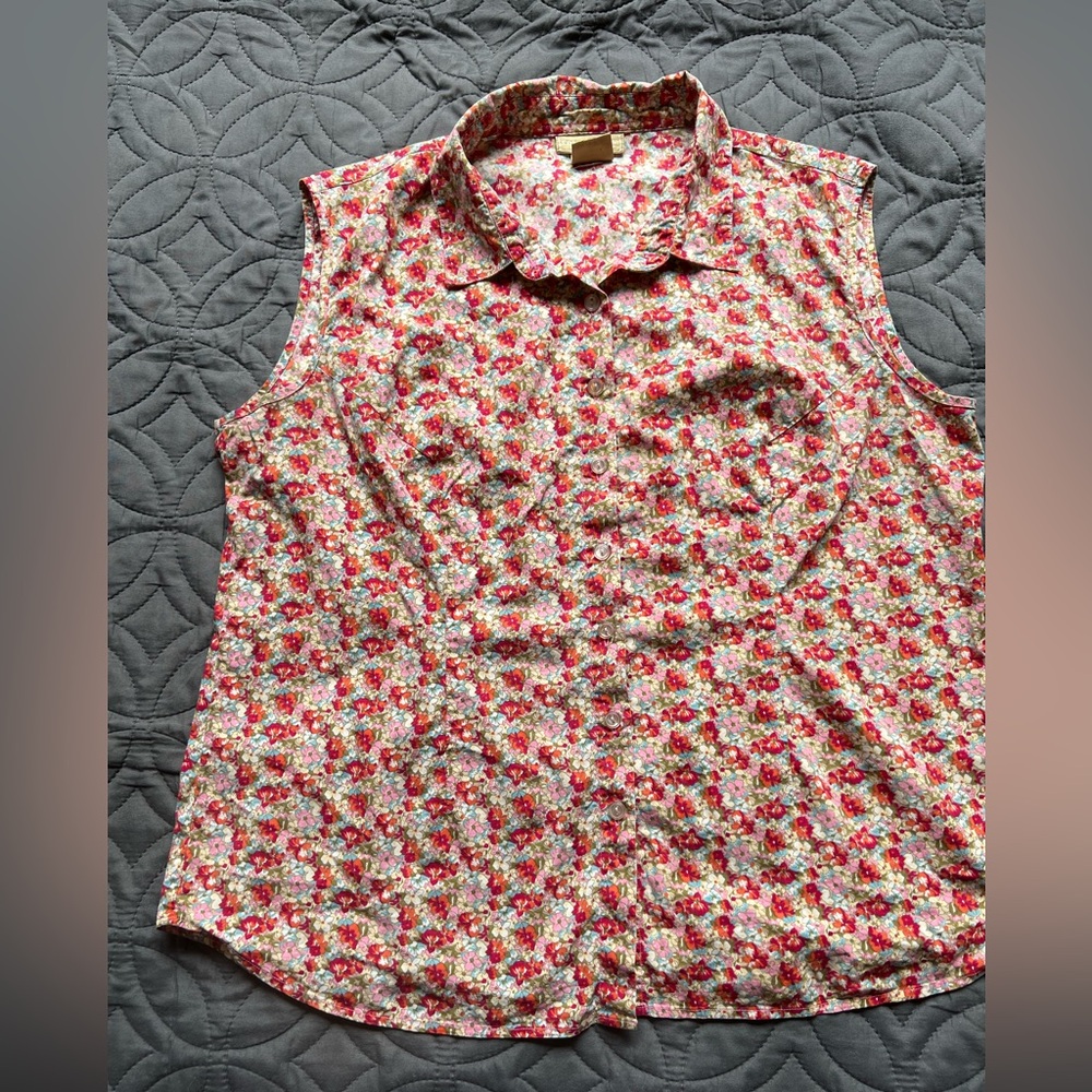 Cotton Ginny Floral Sleeveless Button-Up Top in Pink and White Cotton size XL
